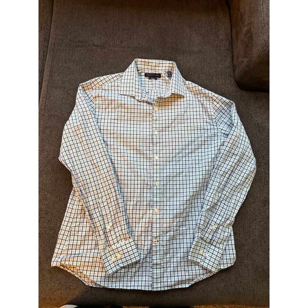 Tommy Hilfiger Button Up Shirt Men’s Size Large 16-16 1/2, 34-35